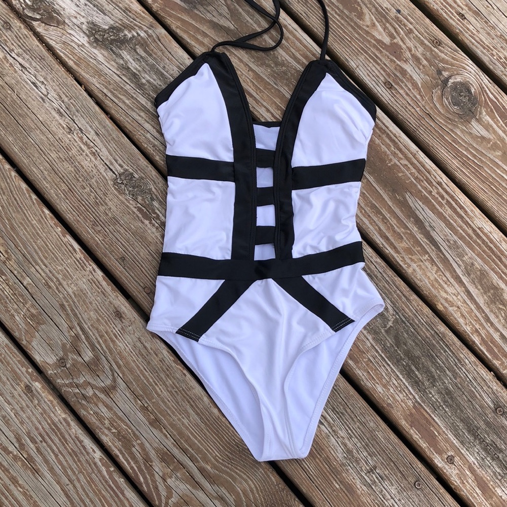 One piece swimsuit